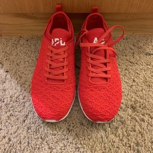 APL tennis shoes